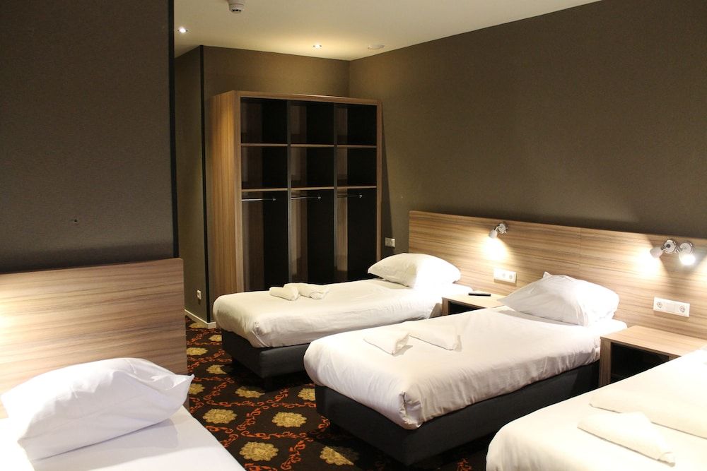 undefined Aston City Hotel