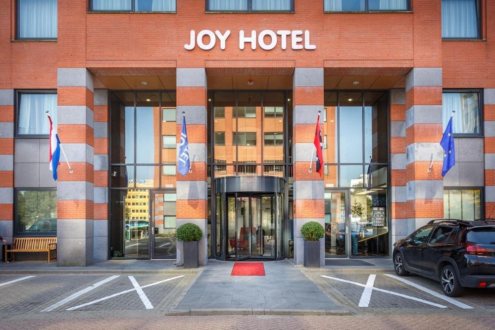 undefined Joy Hotel 6