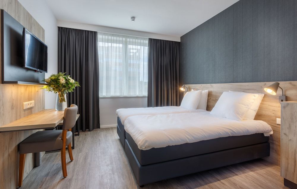 undefined Joy Hotel 3