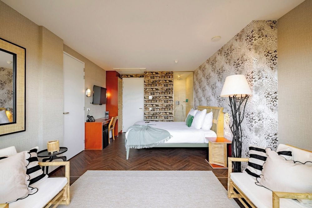 Beachhouse Hotel Superior Double Room, 1 Double Bed, Terrace, Sea View 3