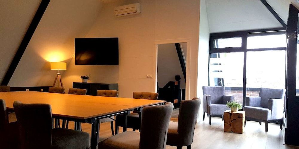 Business Centre