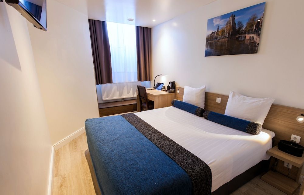 Hotel Library Amsterdam Basement Double Room Limited View 2