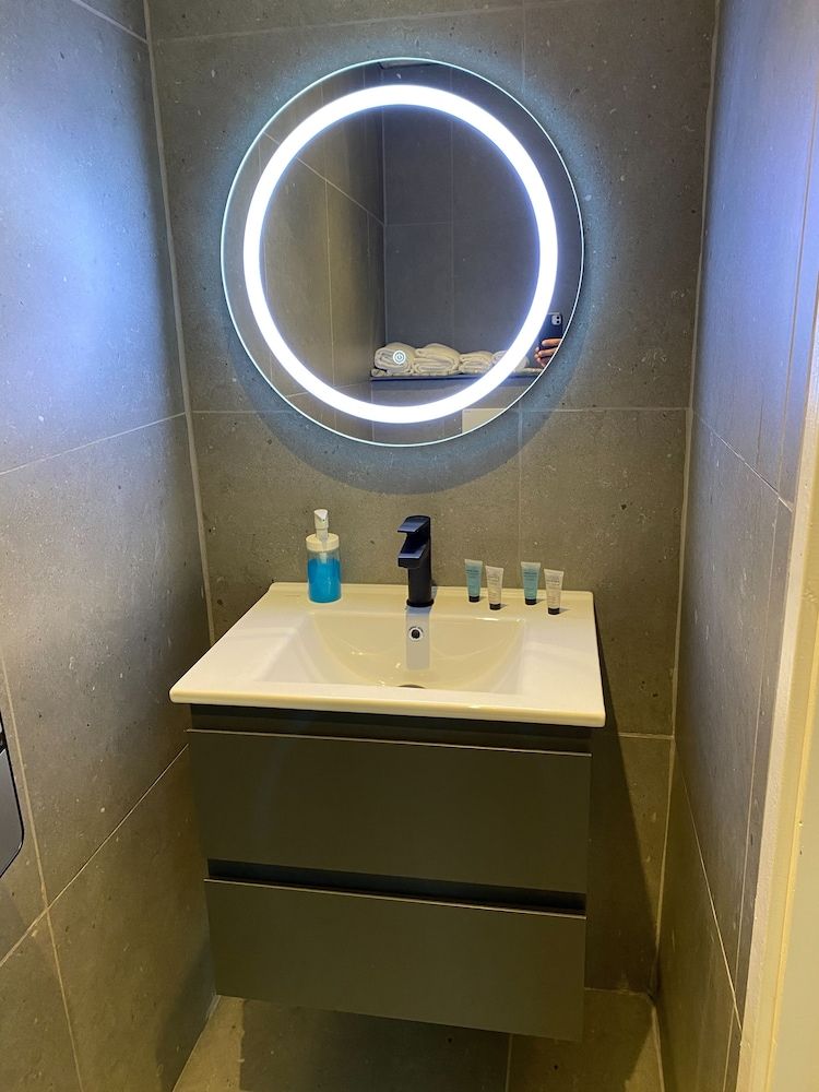 Hotel le Provencal Comfort Double or Twin Room 2