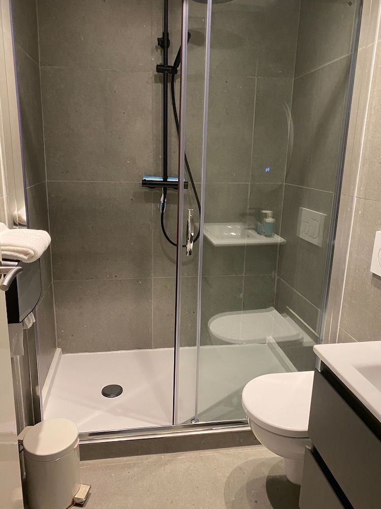 Hotel le Provencal Comfort Double or Twin Room 3