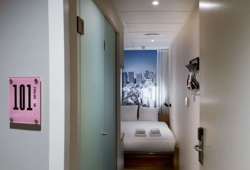 Citiez Hotel Amsterdam Basic Double Room (Including free parking) 3