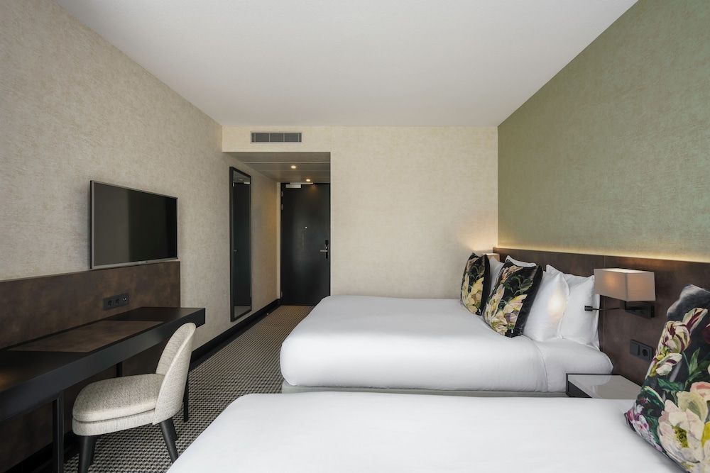 Family Triple Room, Canal View