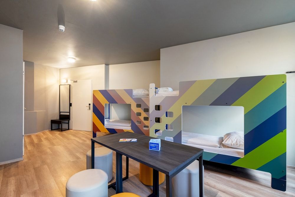 a&o Amsterdam Zuidoost - Hostel Shared Dormitory (One Bed In A Six Beds Dorm) 8