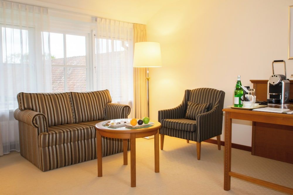 Fletcher Parkhotel De Wiemsel Deluxe Room 8