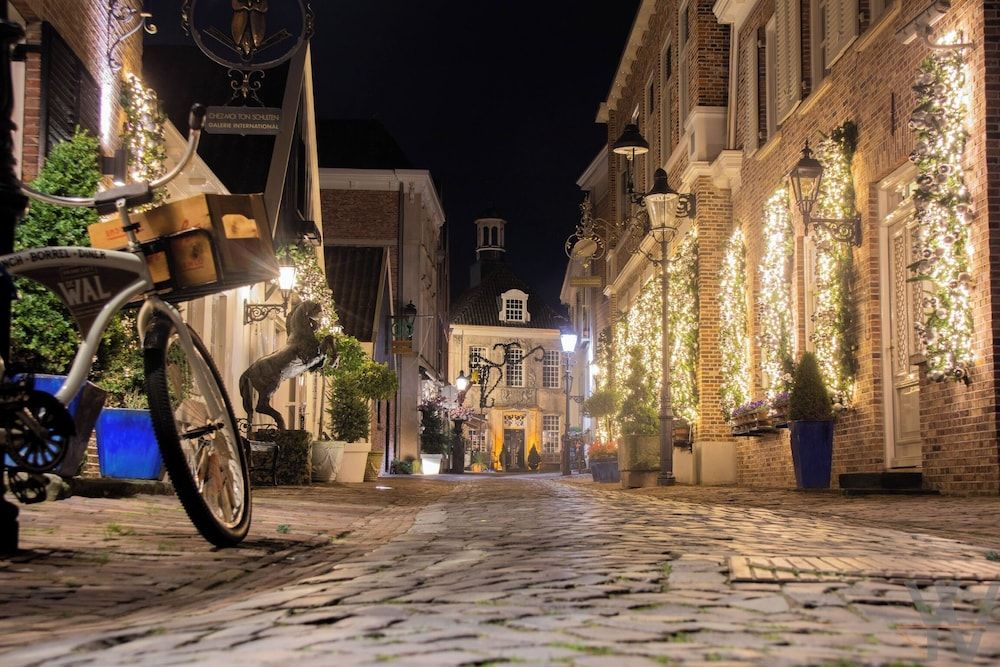 Front of property - evening/night