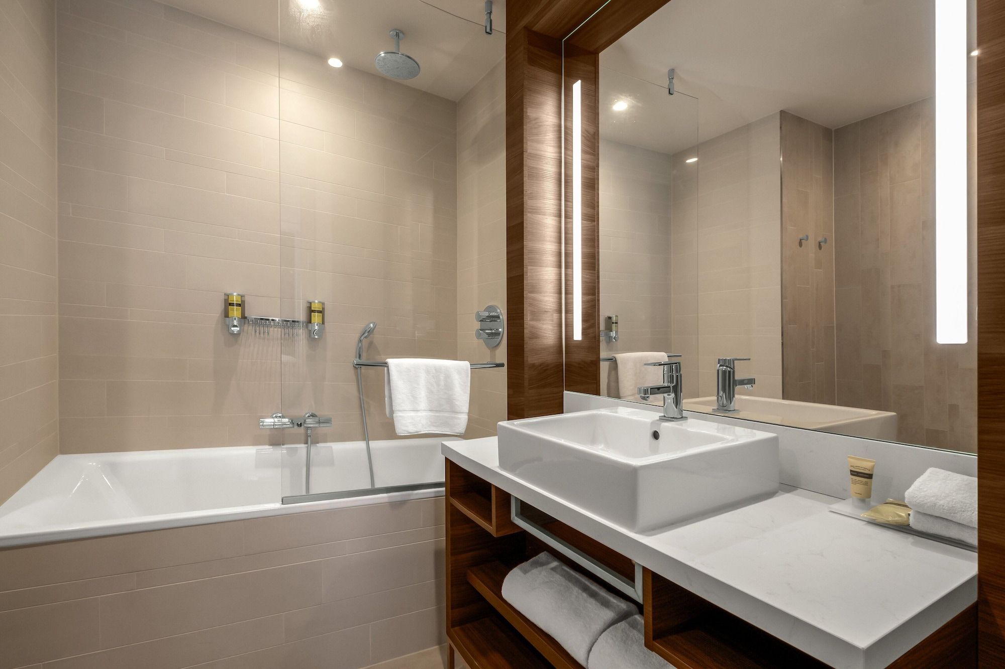 undefined Element by Marriott Amsterdam 7
