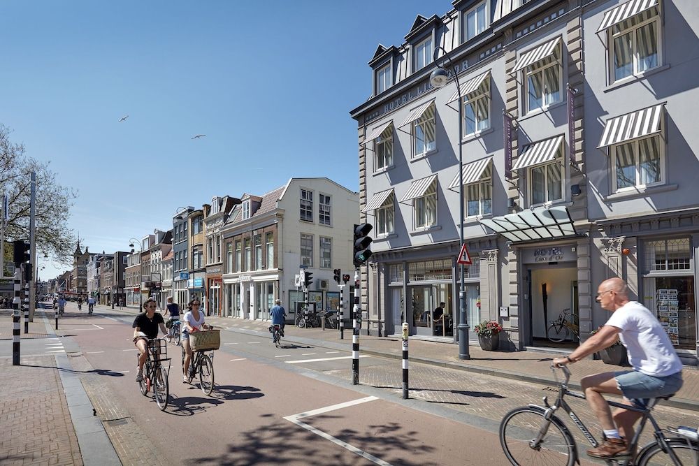 Hotel Lion d'Or Deluxe Single Room 4