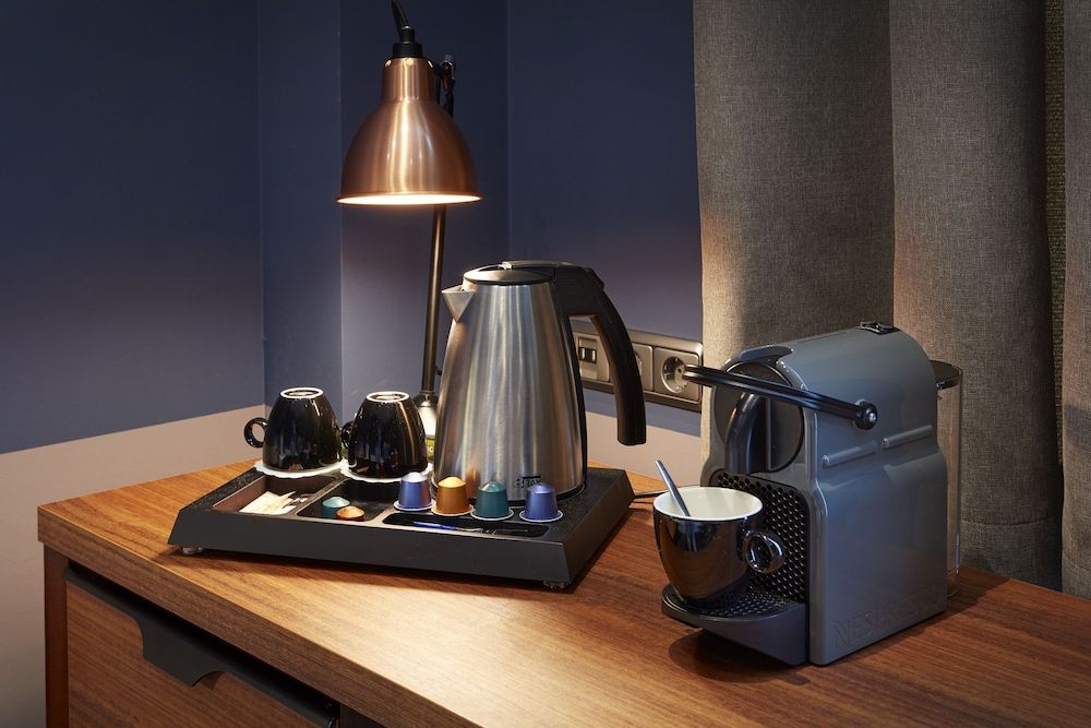 Hotel Lion d'Or Deluxe Single Room 6