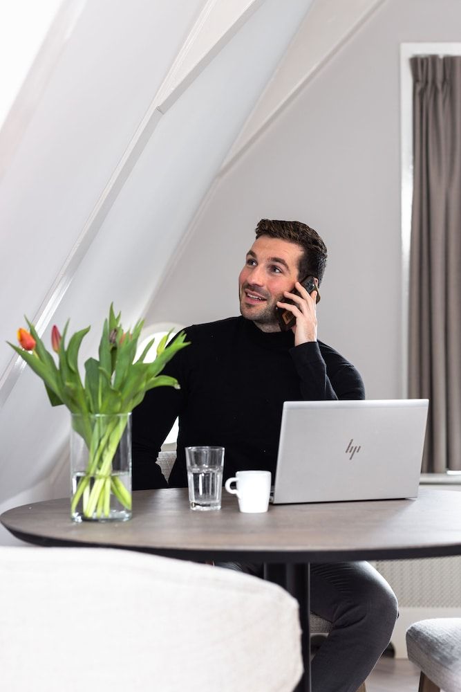 Canal Suites Amsterdam Deluxe Apartment, Canal View 21