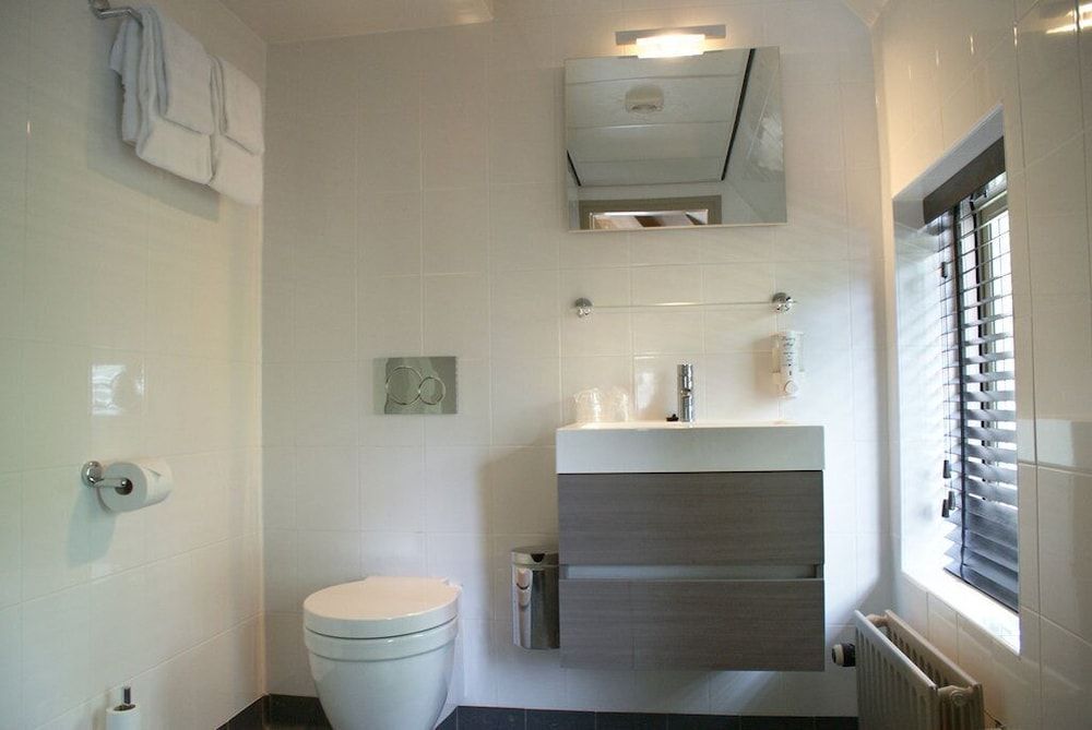 Fletcher Hotel-Restaurant Boschoord Comfort Double Room (with Shower) 5