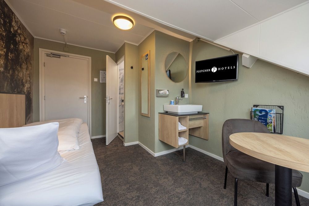 Fletcher Hotel-Restaurant Bon Repos Single Room 3