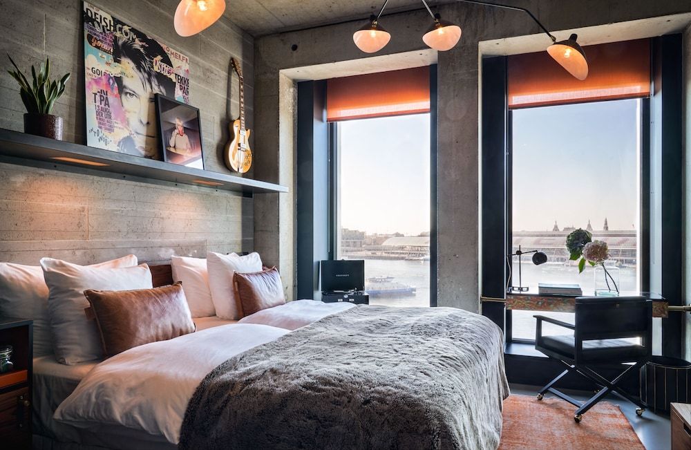Deluxe Room, City View (Sir Deluxe)