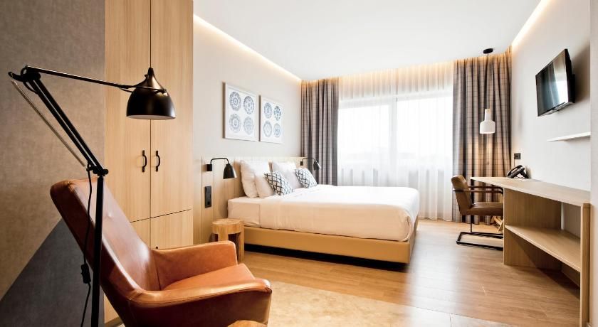 Urban Lodge Hotel Standard Twin/Double 2