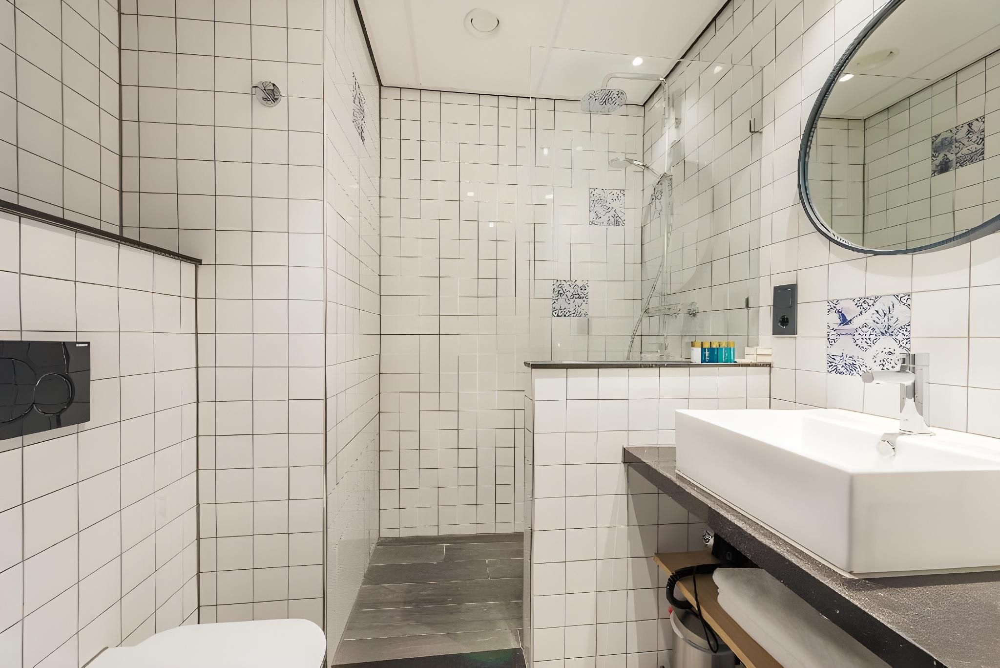 Urban Lodge Hotel Standard Twin/Double 12