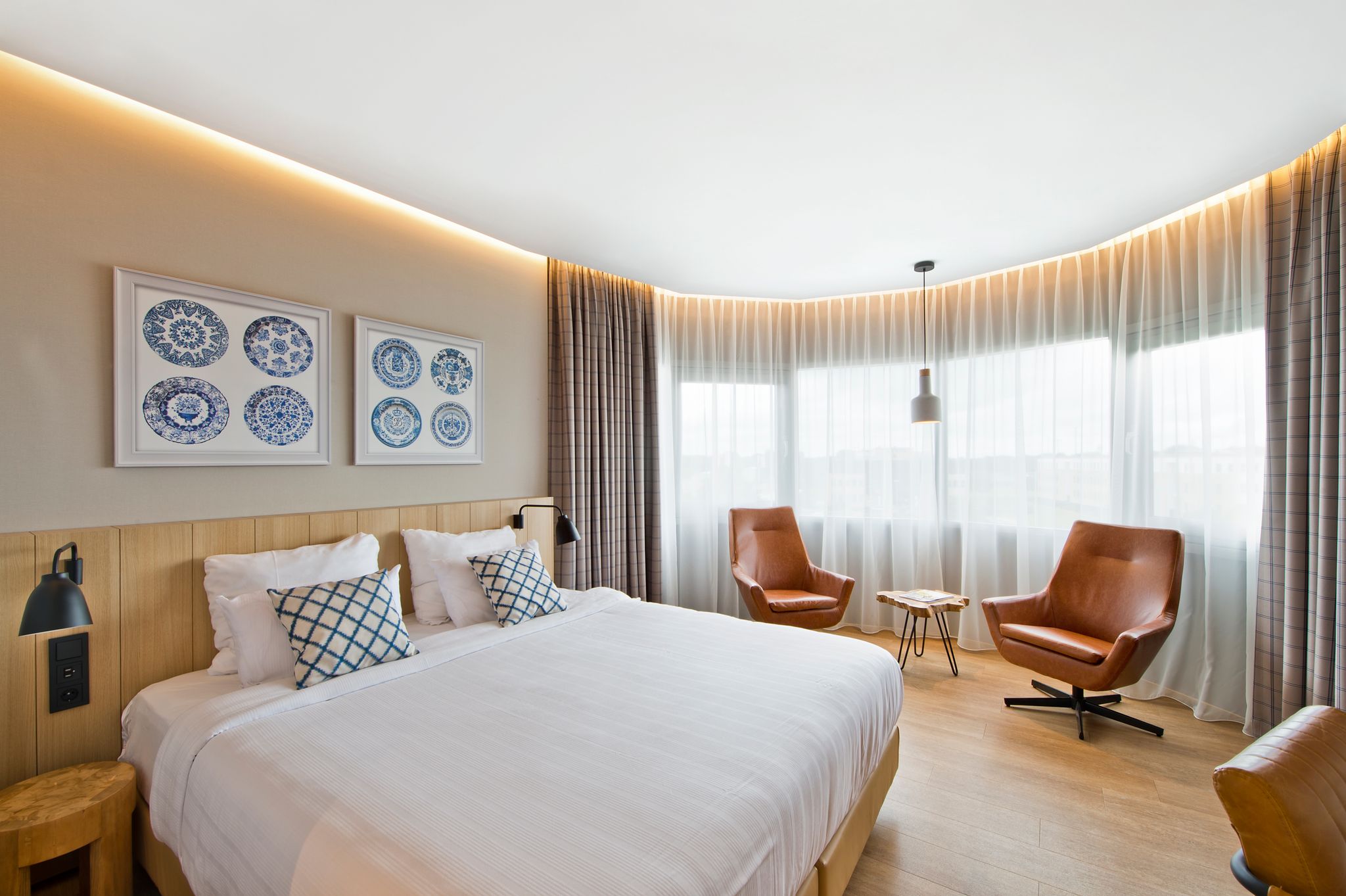 undefined Urban Lodge Hotel 7