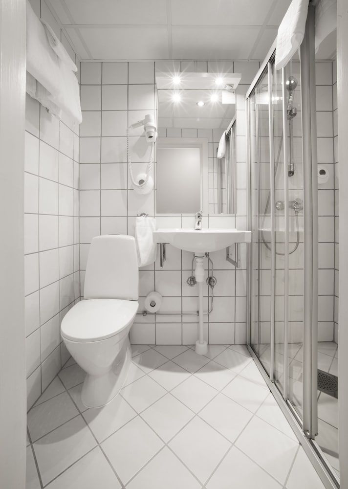 Home Hotel Park Standard Room, 2 Twin Beds, Non Smoking 4