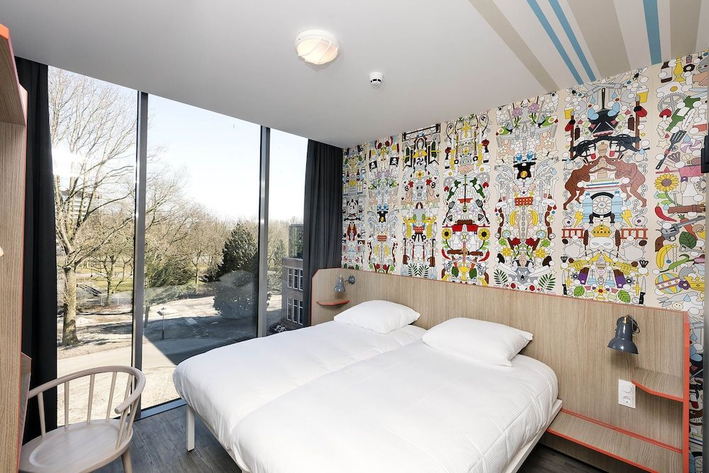 Generator Amsterdam Deluxe King