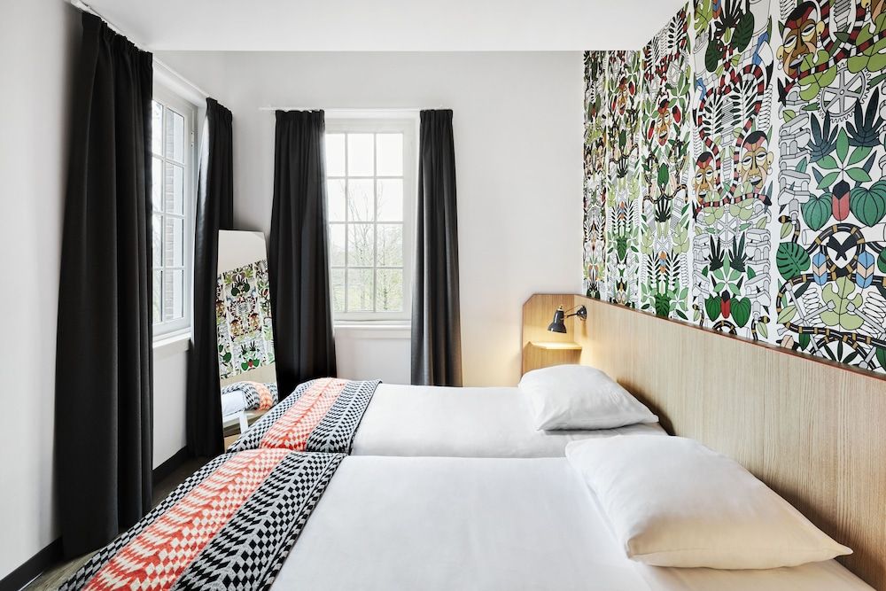 undefined Generator Amsterdam 8