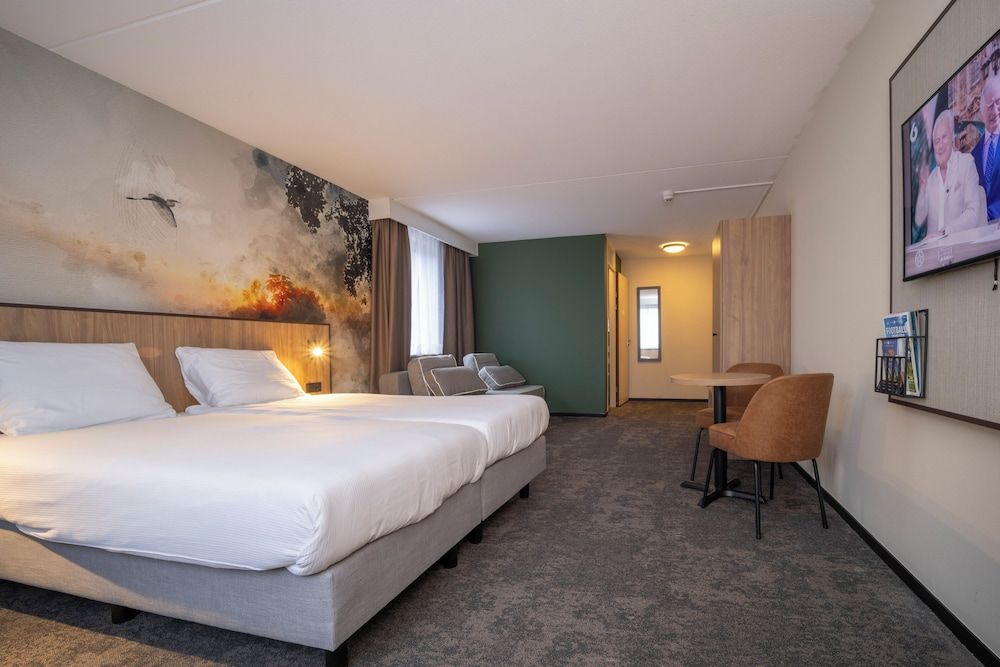 Fletcher Hotel-Restaurant Rooland Family Quadruple Room (with Shower) 3