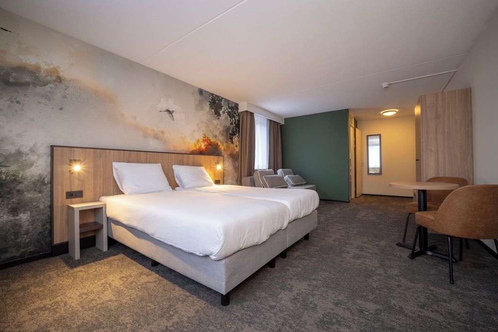 Fletcher Hotel-Restaurant Rooland Family Quadruple Room (with Shower) 4