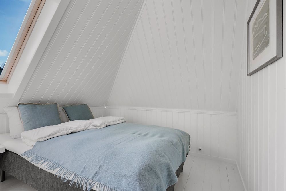 To Sostre Guesthouse Family Apartment, 3 Bedrooms, Non Smoking, Park View 5