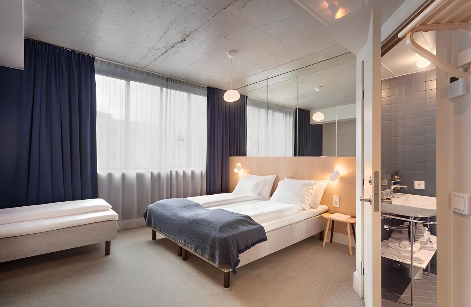 undefined Zander K Hotel 8