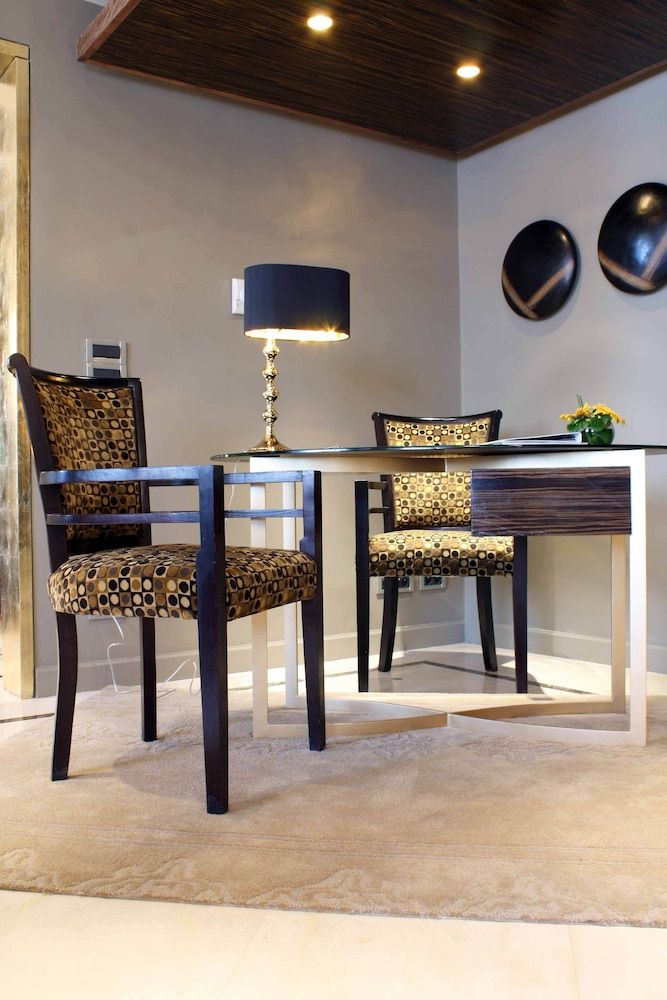 undefined Farah Casablanca 9