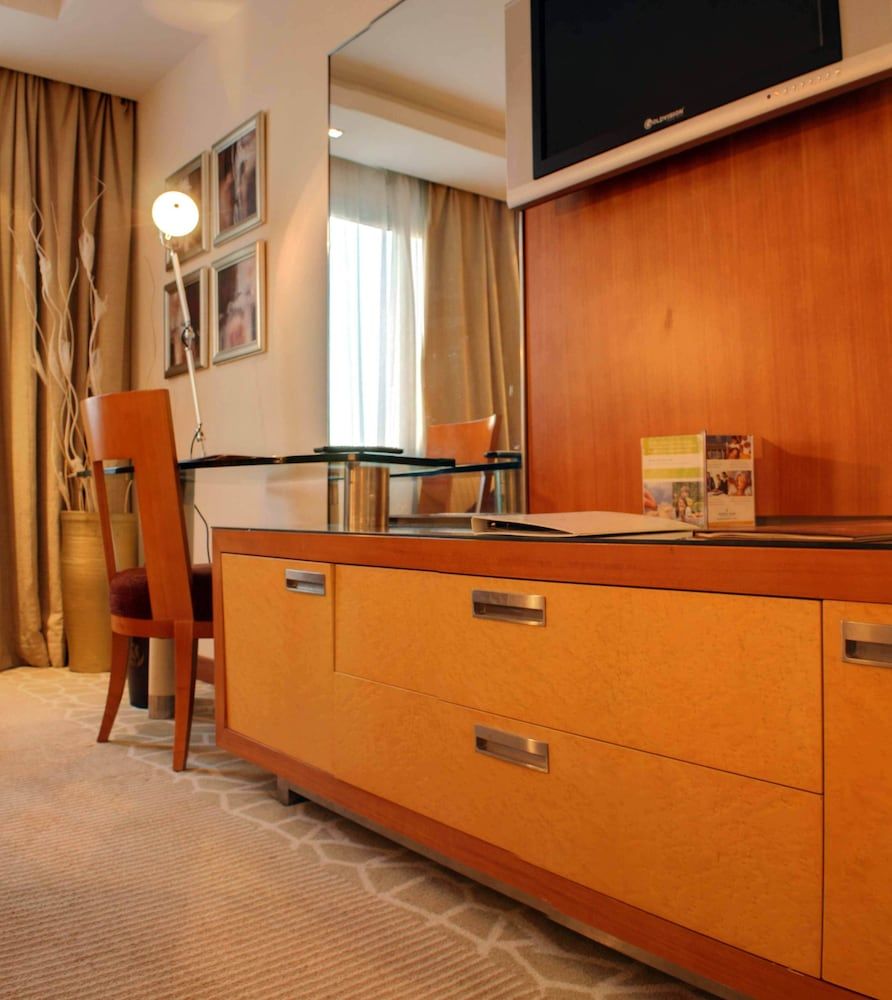 Farah Casablanca Premium Room 4