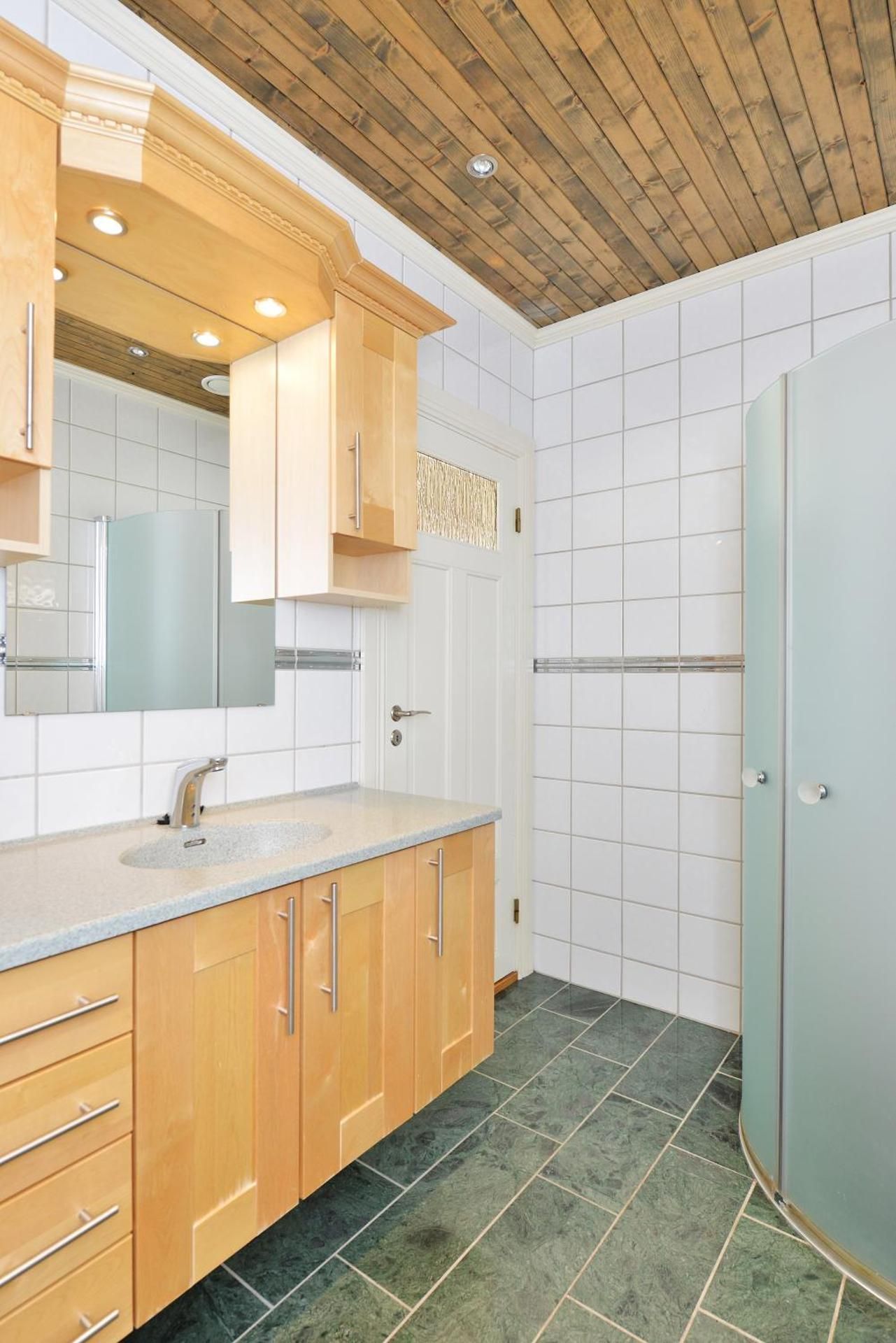 Deluxe Apartment (4 Adults)