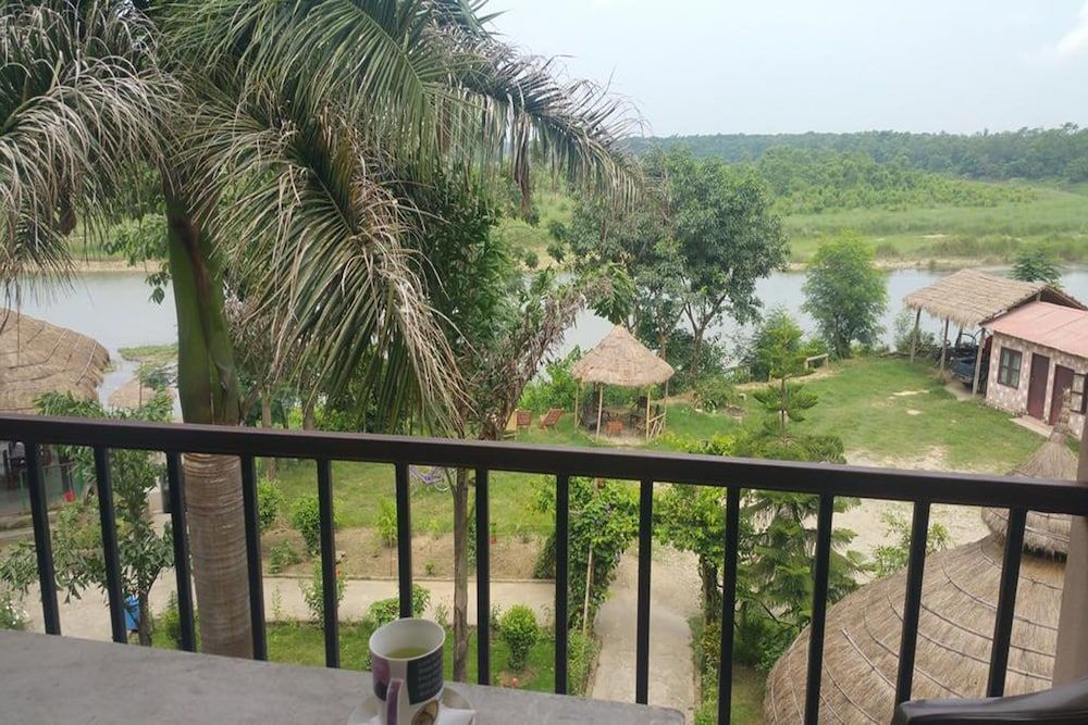 Jungle Sunset Camp Basic Room, 2 Bedrooms