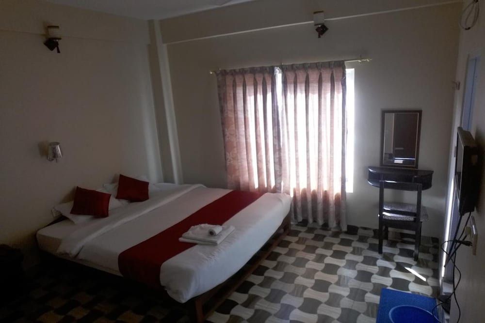 undefined Hotel God Pigeon 6