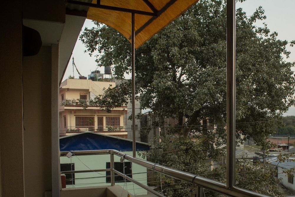 Sudha's Garden Home Deluxe Double or Twin Room, 1 Queen Bed 4