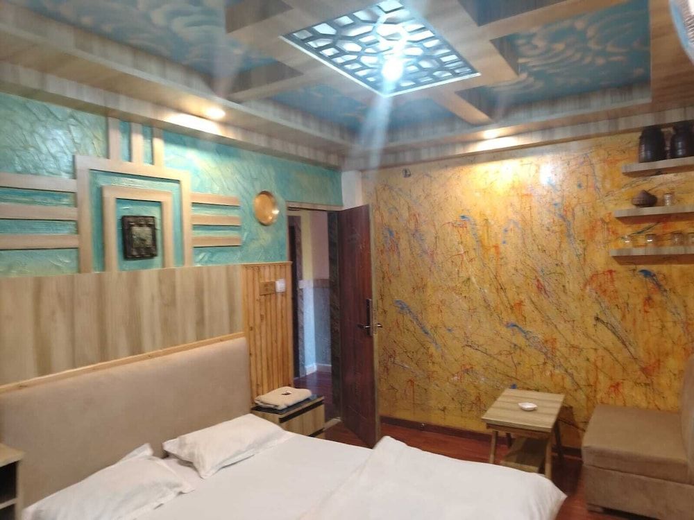 undefined Sara's Backpackers Hotel 9