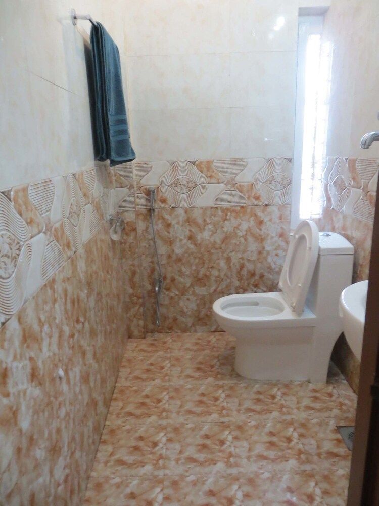 Manamaiju Homestay & Hotel Shared Dormitory, Men only, Shared Bathroom 8