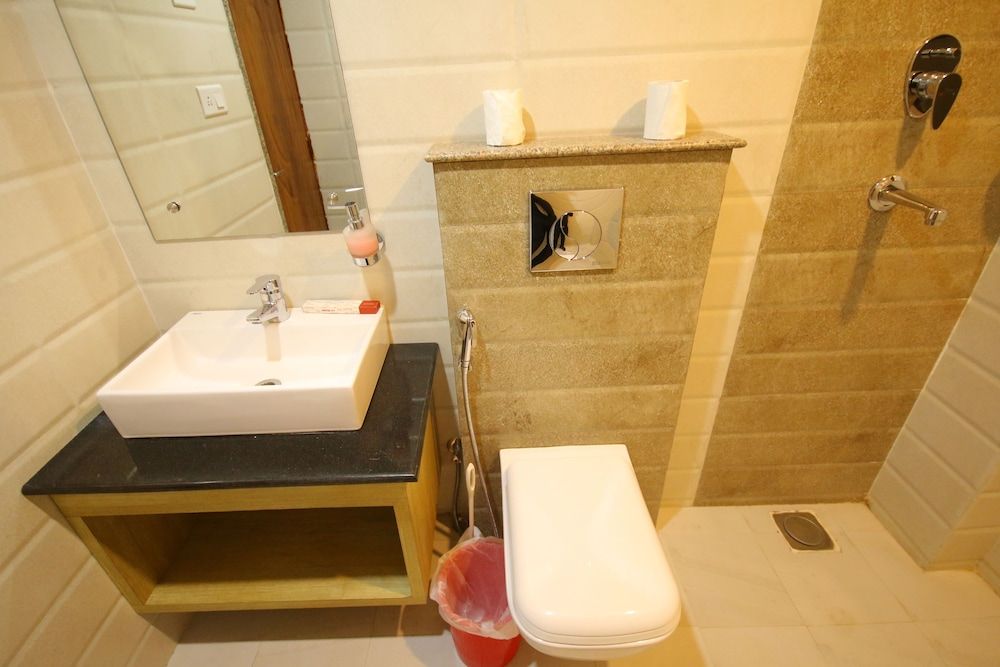 Hotel Water Tower Deluxe Triple Room, 3 Twin Beds 4