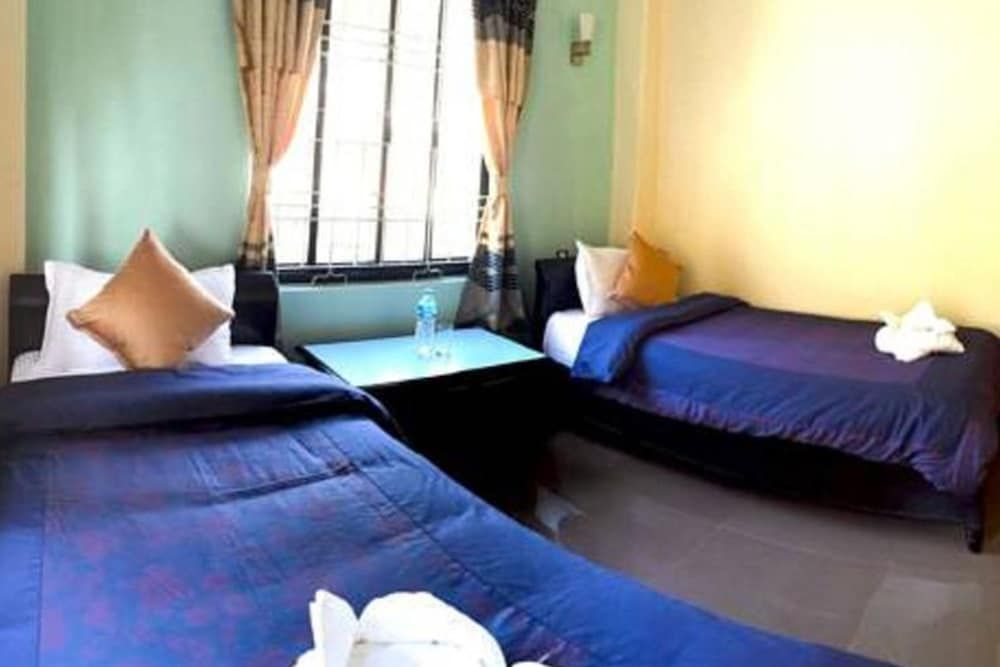 undefined Hotel Atrium 2