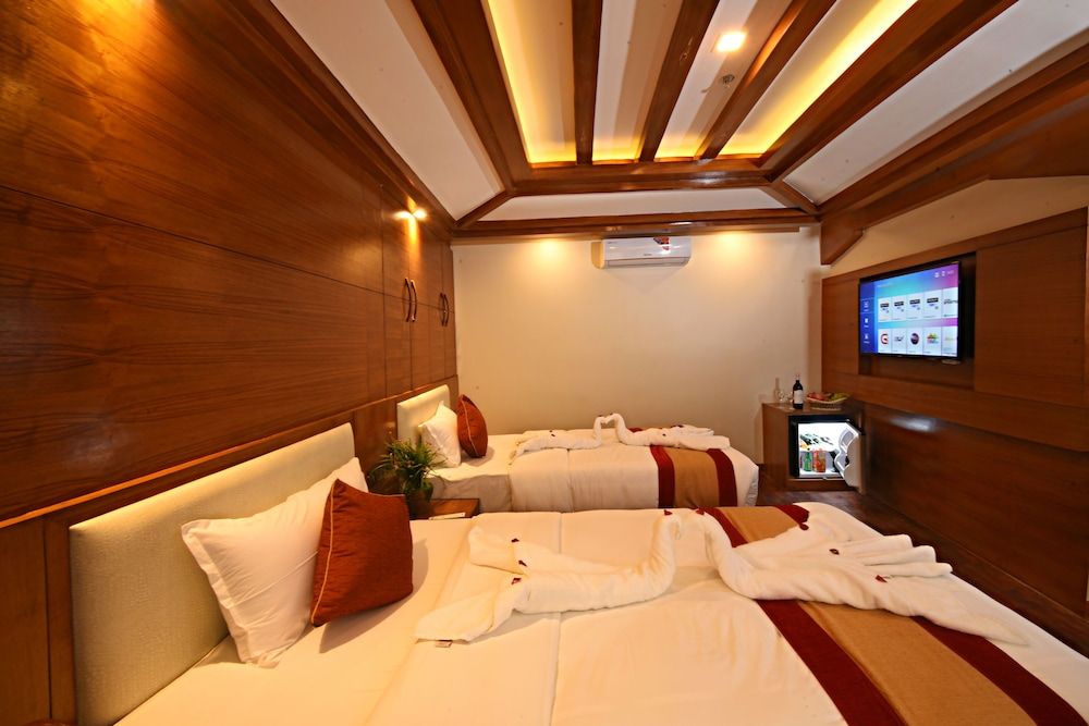 Hotel Thamel Park Superior Twin Room 7