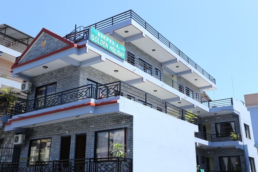 undefined Hotel Golden Holiday 3