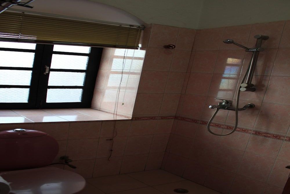 Hotel Shakti Deluxe Room 3