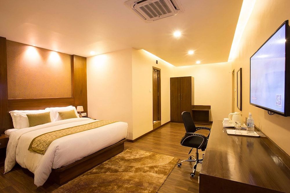 Yatri Suites and Spa Deluxe Double Room 4