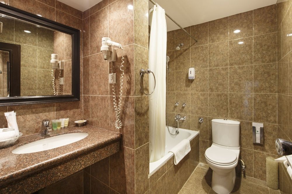 Hotel Shanker-Palatial Heritage Kathmandu Deluxe Room King Bed 12