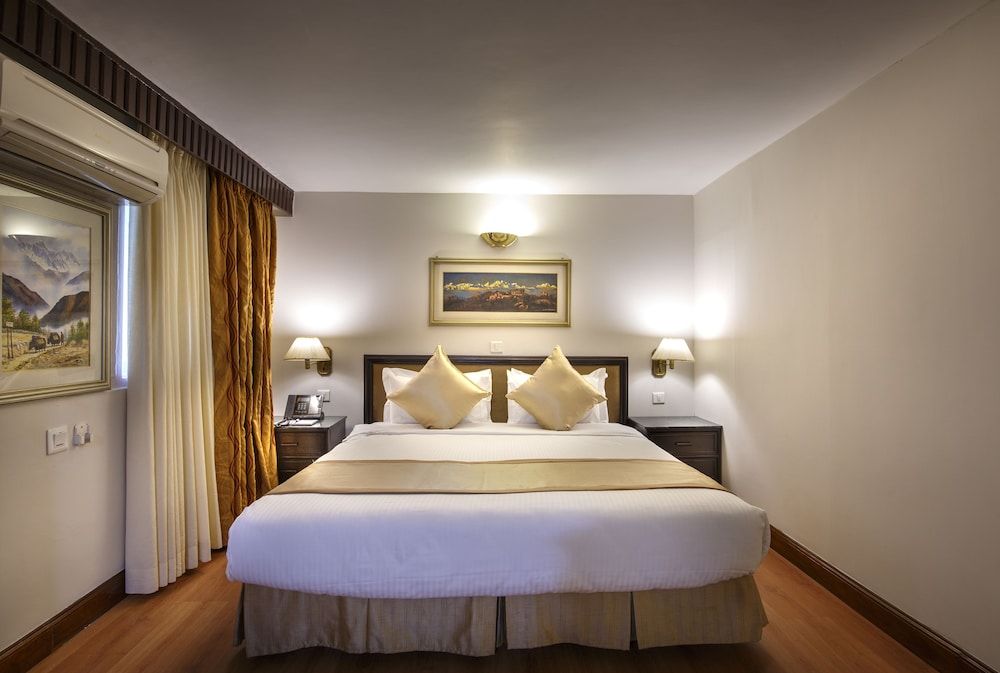 Hotel Shanker-Palatial Heritage Kathmandu Deluxe Room King Bed 7