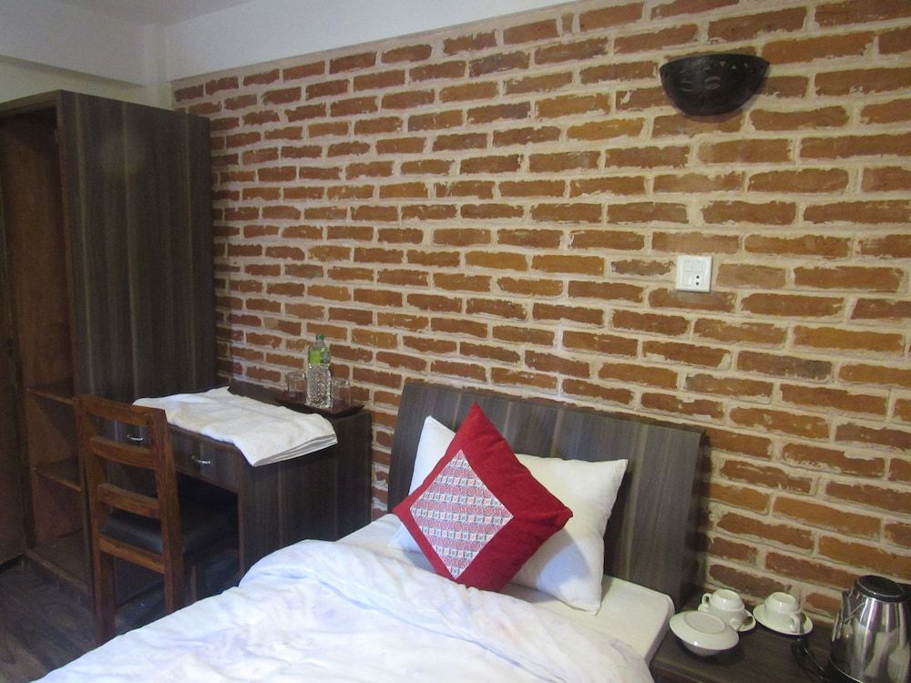 Hotel Vintage Home Deluxe Twin Room, 2 Bedrooms 3