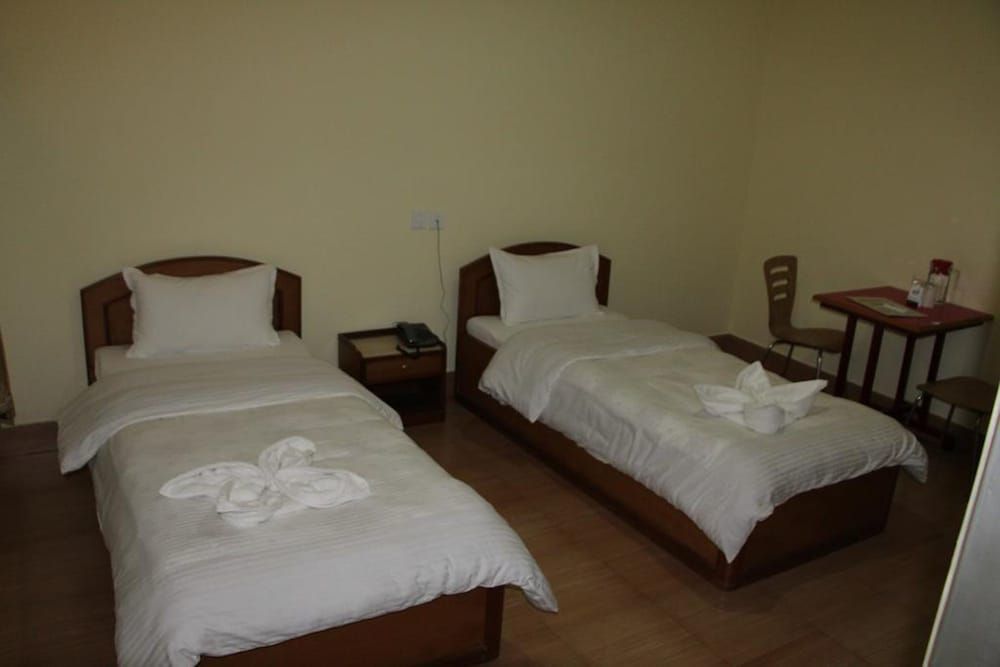 undefined Hotel Milarepa 6