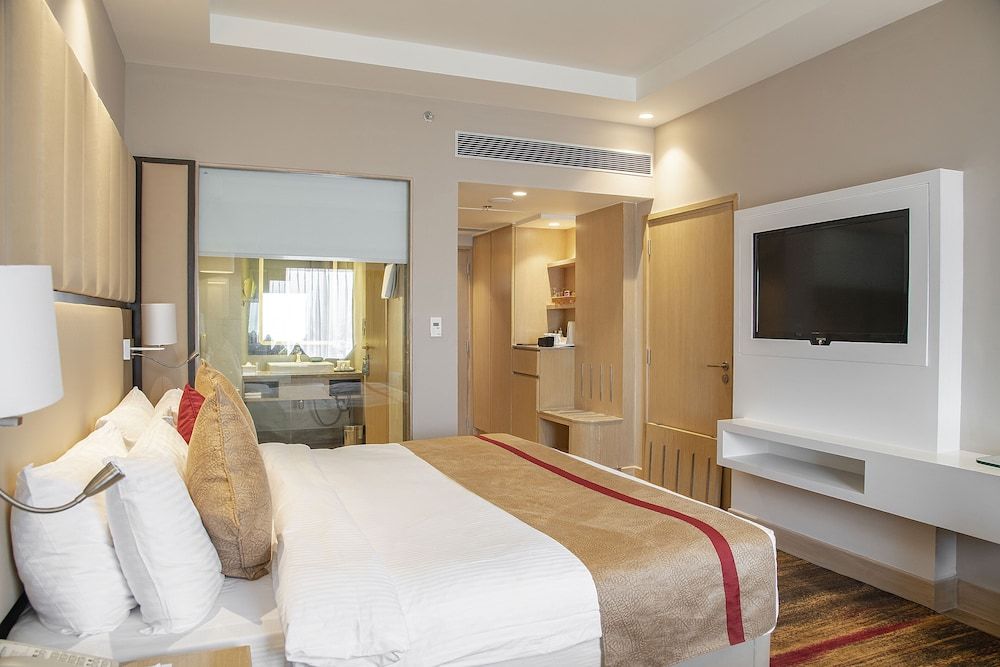 Radisson Hotel Kathmandu Superior Room 4