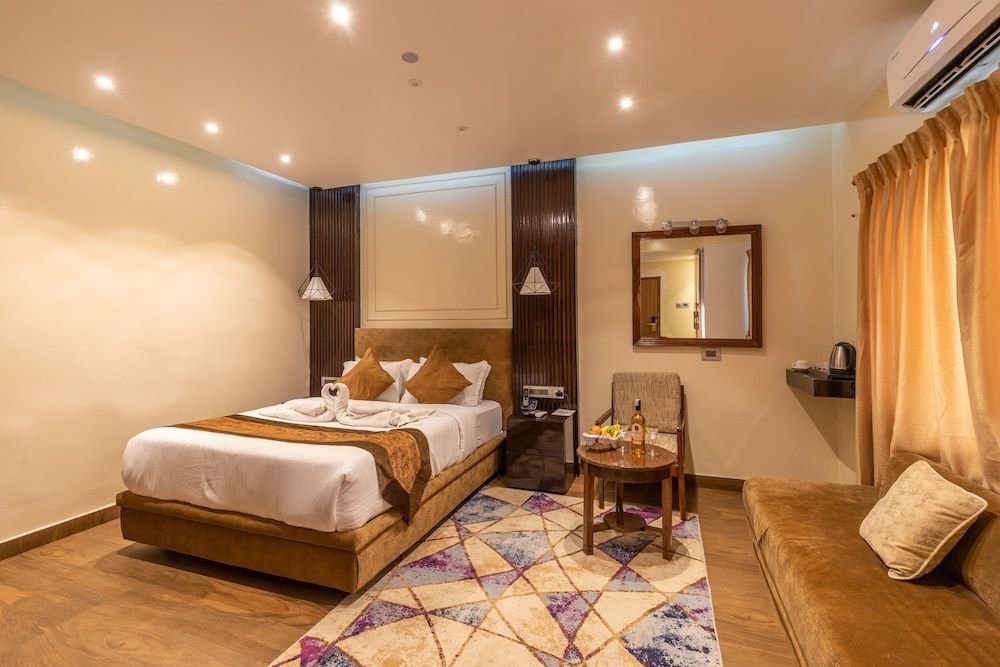 Hotel Nansc Lumbini Deluxe Room 4